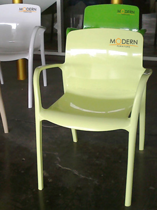 เก้าอี้พลาสติก รุ่น ลิลลี่ เก้าอี้มีที่วางแขน เก้าอี้พลาสติก THE BESTWAY เก้าอี้พลาสติก รุ่น ลิลลี่ เก้าอี้มีที่วางแขน เก้าอี้พลาสติก THE BESTWAY